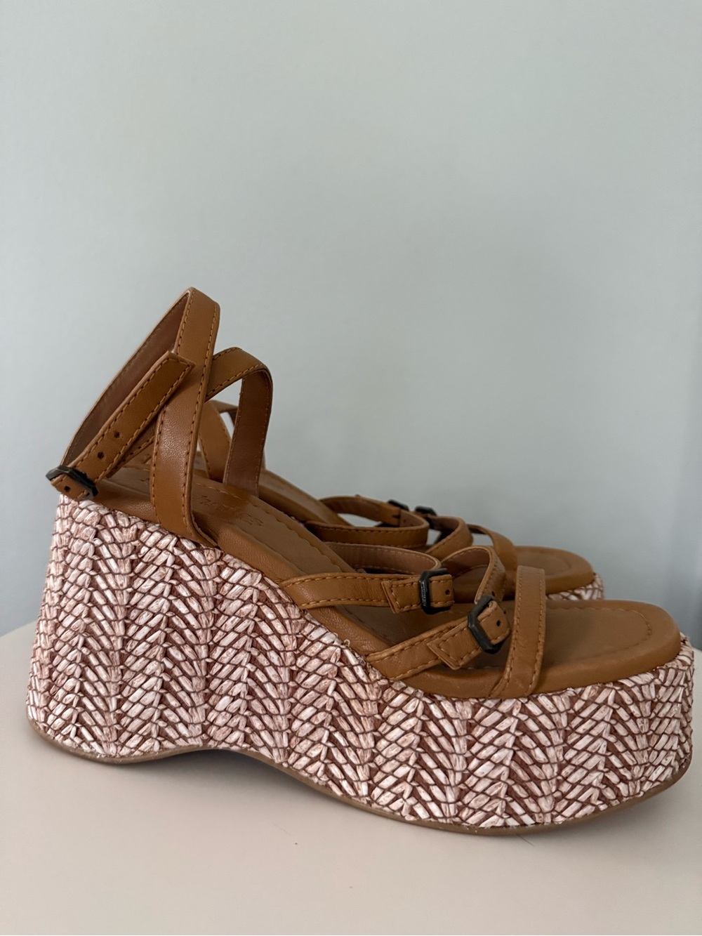 Women’s Seychelles Tan Strappy Woven-Platform Wedge Sandals - 6.5
